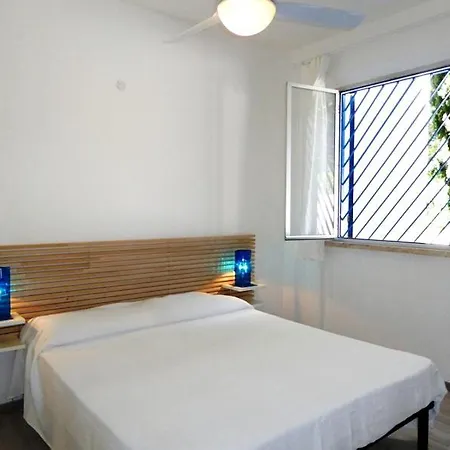 Appartamento 405 - Bellissimo Trilo Con Ampio Giardino E Spiaggia Inclusa Nel Prezzo Numana