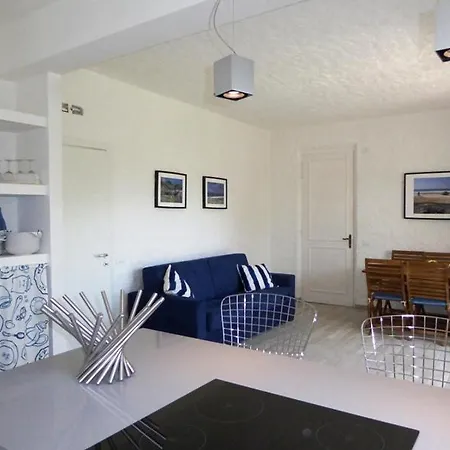 Appartamento 405 - Bellissimo Trilo Con Ampio Giardino E Spiaggia Inclusa Nel Prezzo *